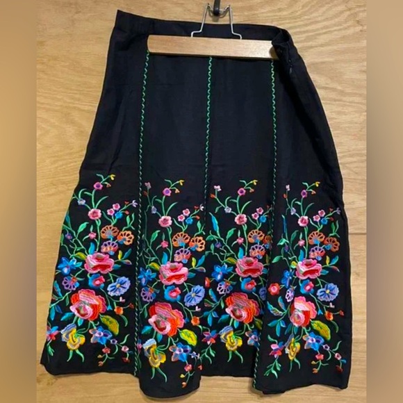 Linea Louis Dell'Olio Black Colorful Floral Embroidered Skirt Woman's Sz 12 NWT - Picture 5 of 9